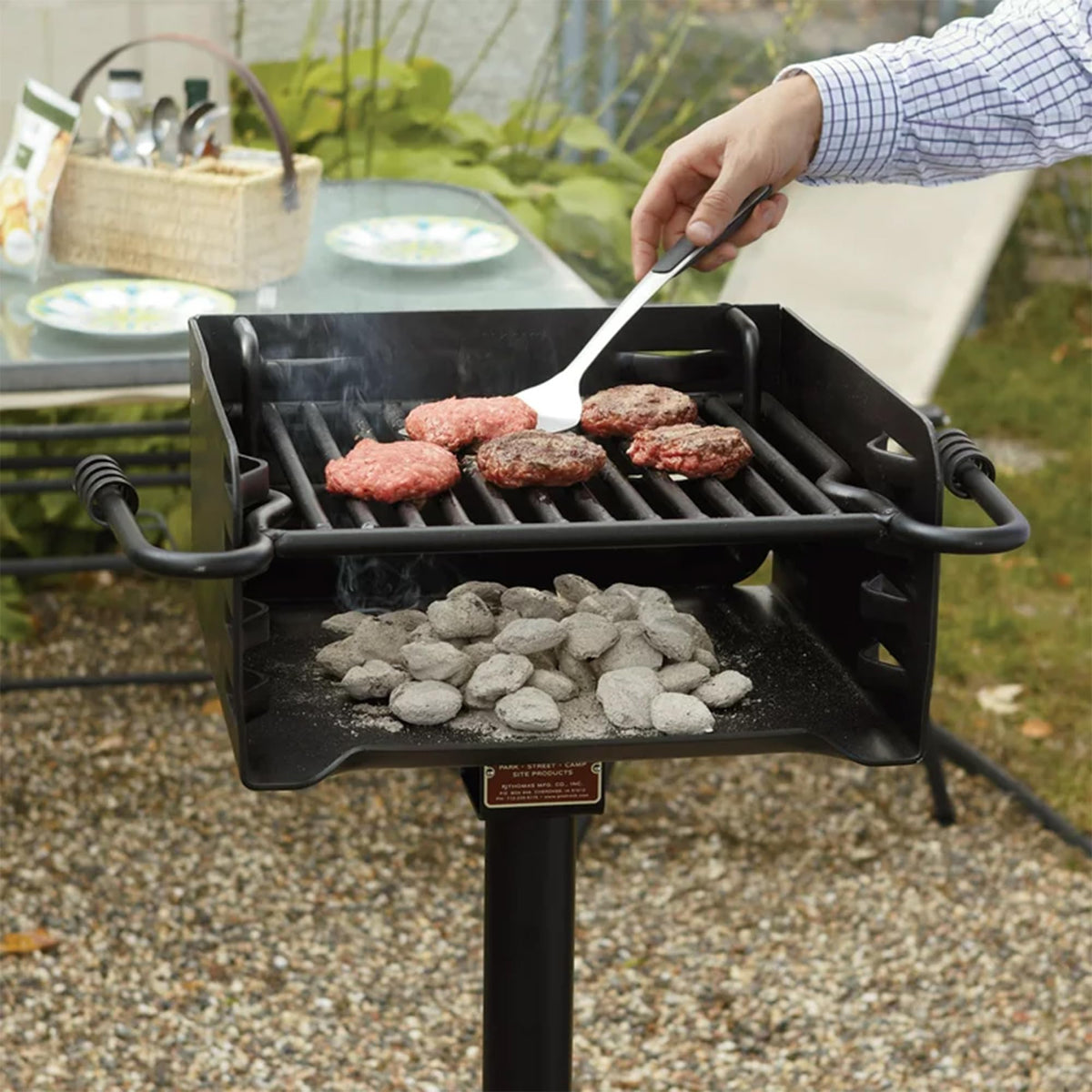 Pilot Rock Park Style Heavy Duty Steel Outdoor BBQ Charcoal Grill with Cooking Grate and 360 Degree Swivel Post for Camping or Backyard, Black