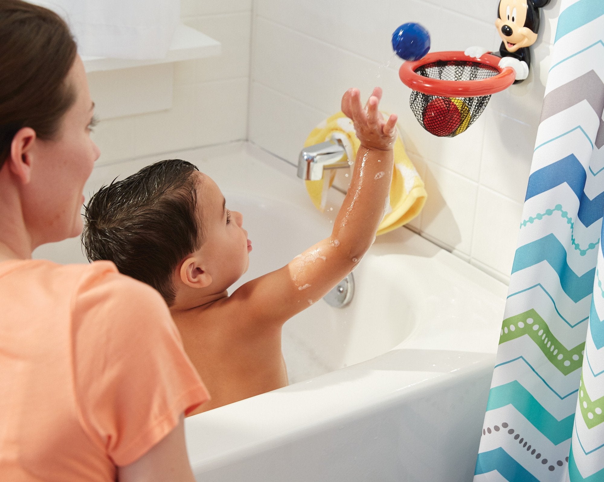 The First Years Disney Mickey Mouse Shoot and Store Baby Bath Toy - Baby Toys for Bathtub, Pool, and Everyday - Baby Bath Essentials