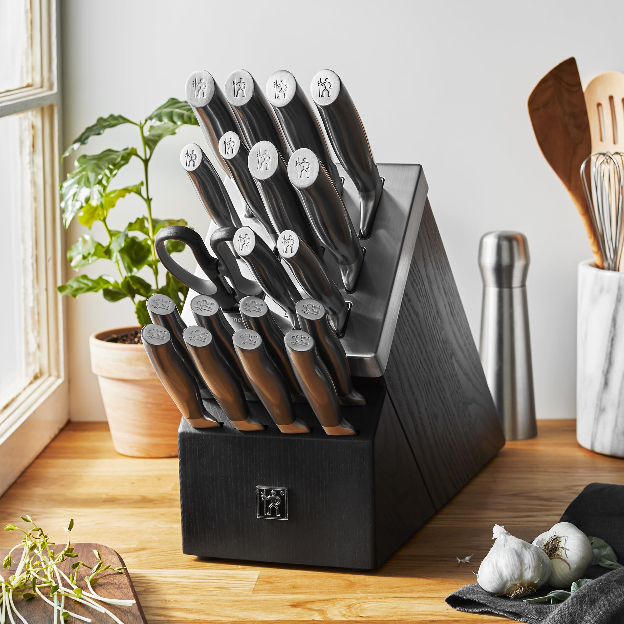 HENCKELS Graphite 20-pc Self-Sharpening Knife Set with Block - Black