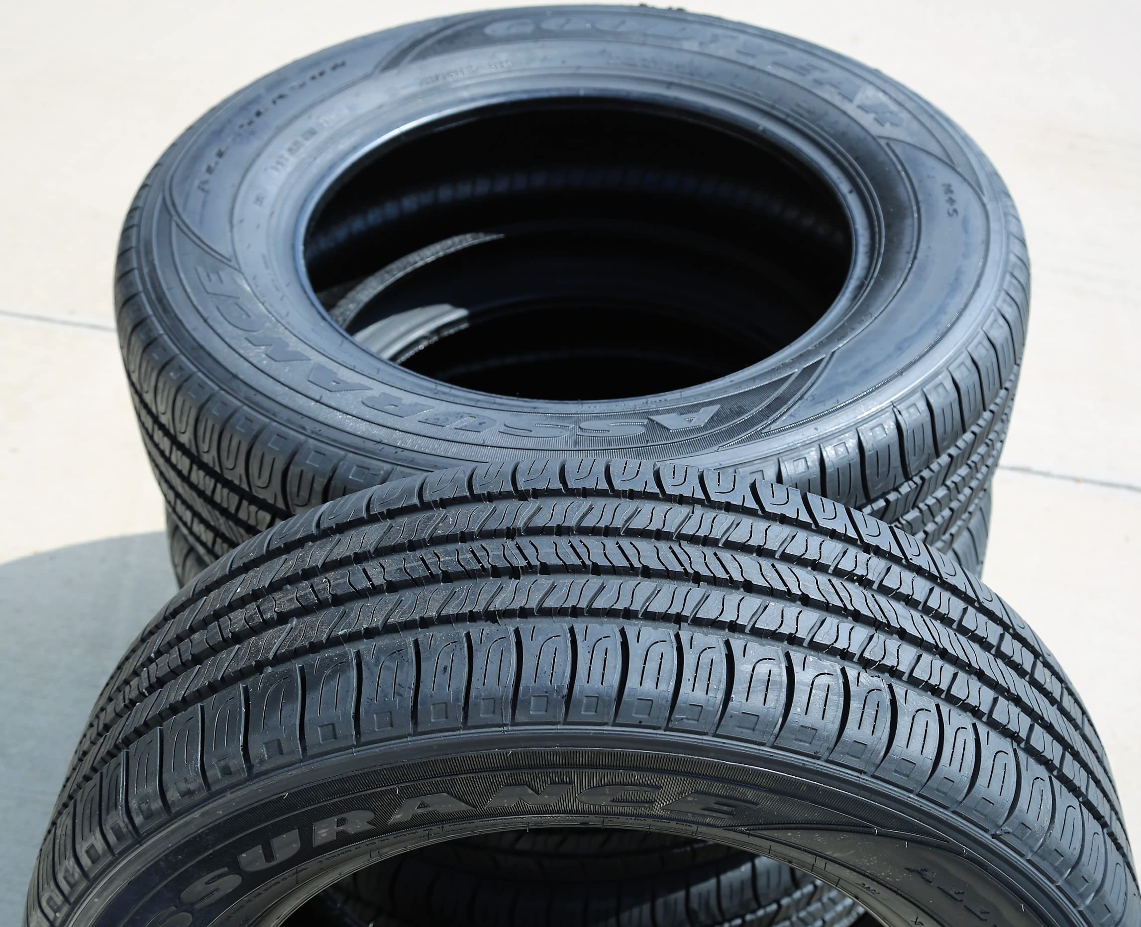 Goodyear Assurance All-Season Radial - 205/55R16 91H