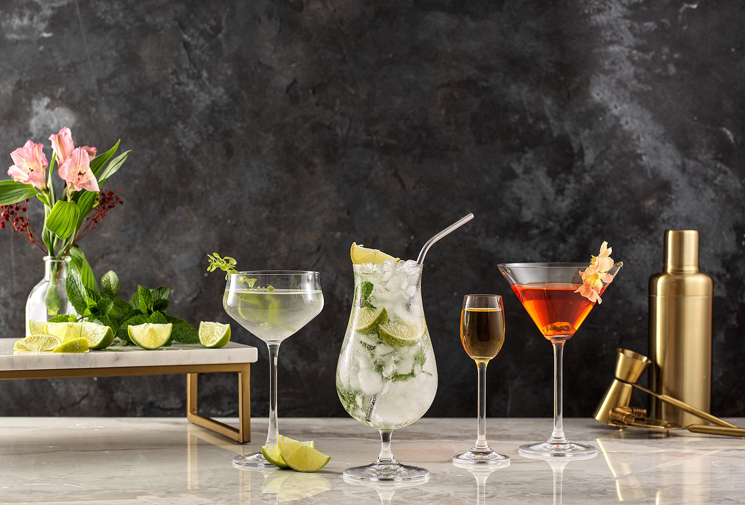 JoyJolt Olivia Crystal Martini Glasses - Premium Glassware Set Made in Europe - 9.2 oz Tall Martini Glasses - Elegant Cocktail Glasses - Set of 2 Martini Glass for Drinks such as Martini or Manhattan