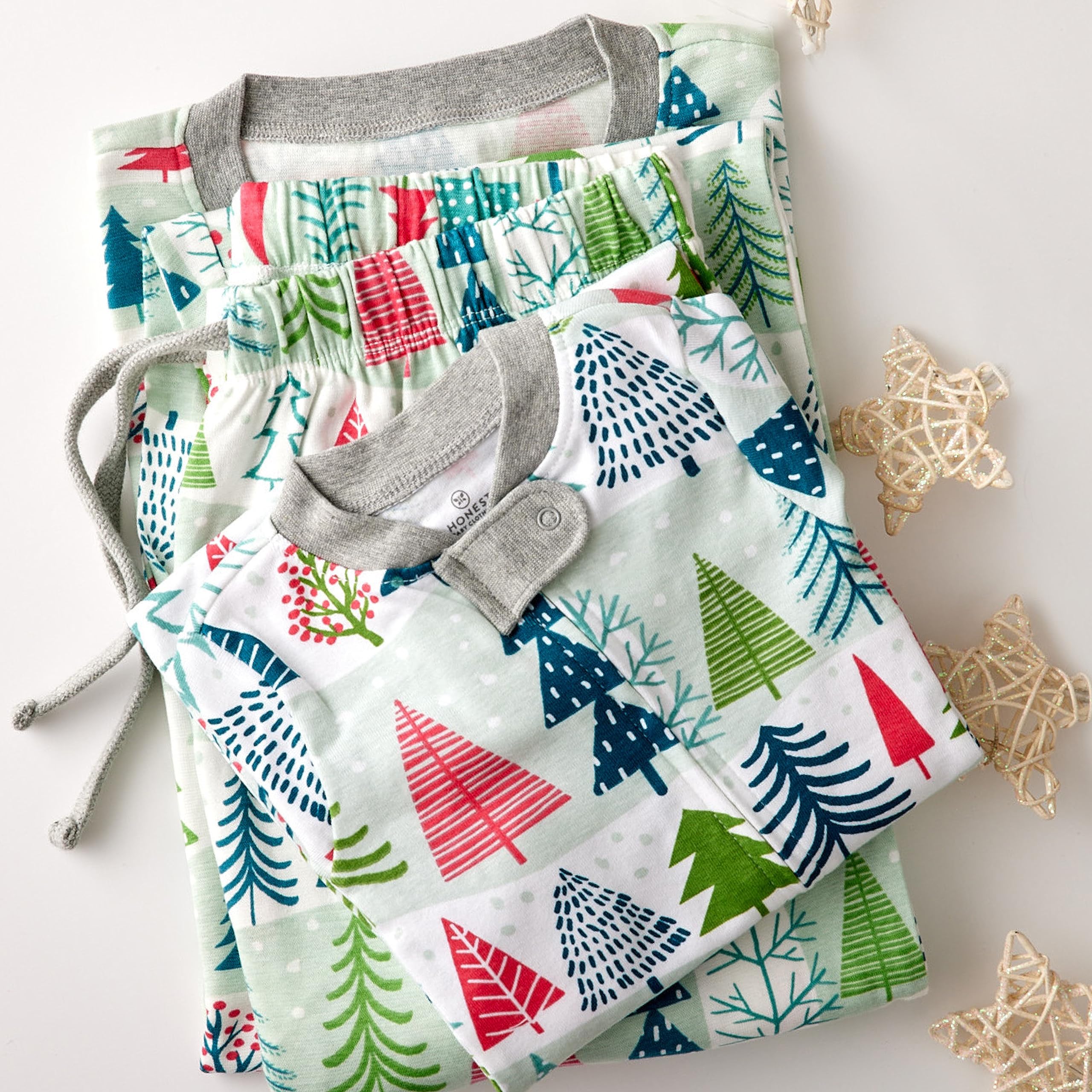 HonestBaby Family Matching Holiday Pajamas Organic Cotton for Men, Women, Kids, Toddlers, Baby Boys, Girls, Unisex Pets , Feelin' Pine, 2T