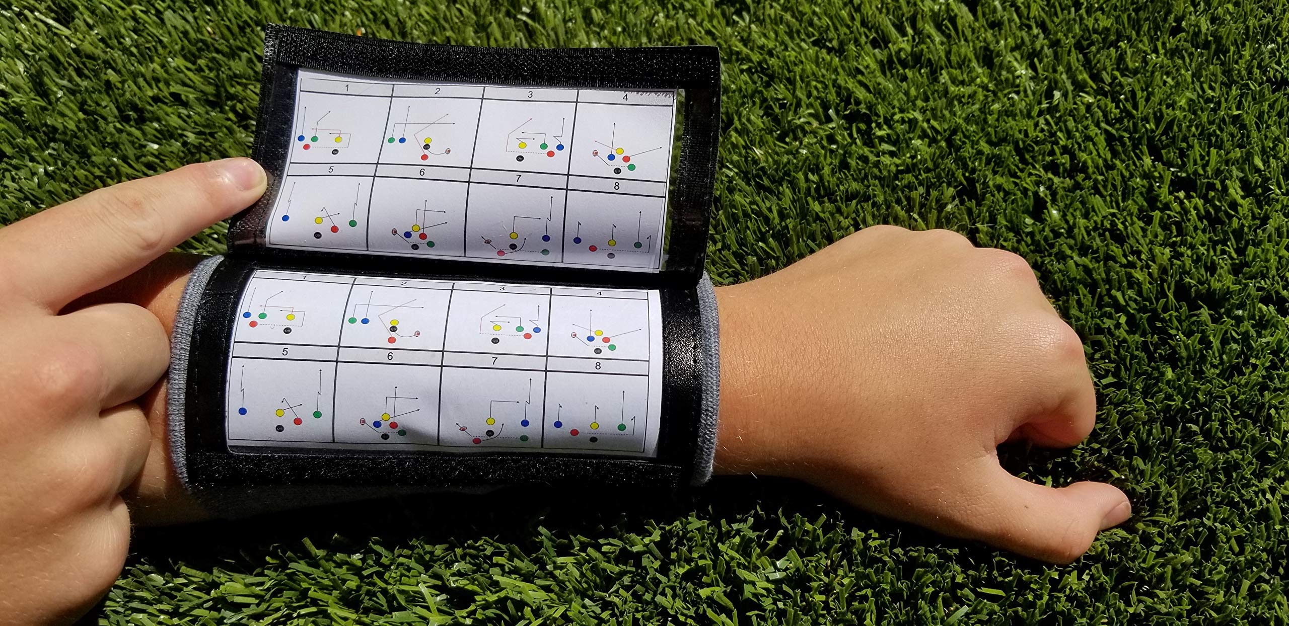 WRISTBAND INTERACTIVE Y23 - Football Wristbands - Wrist Coach - QB Wristband - Football Play Wristbands - Playbook Wristband (Multicolored, 8 Pack)