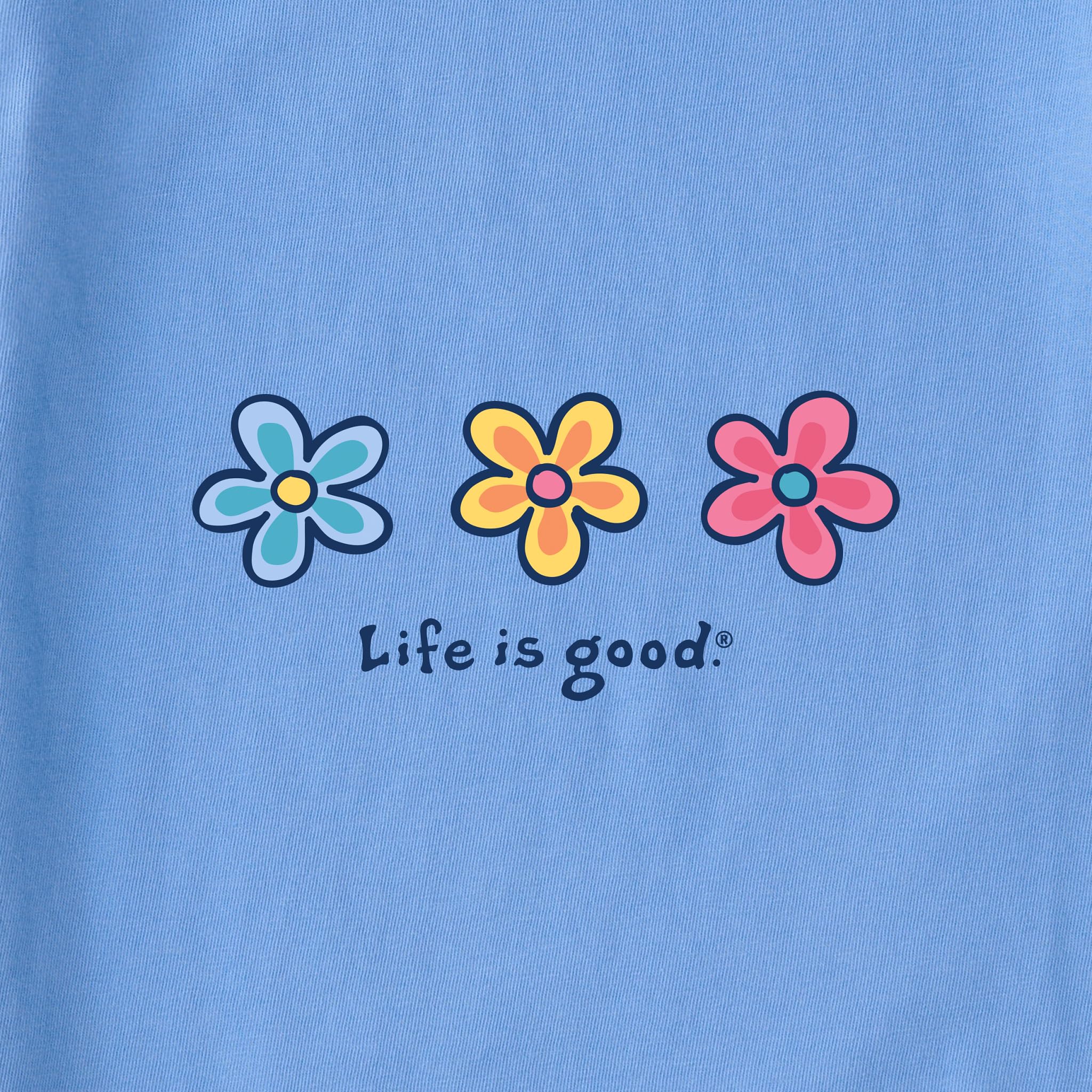 Life is Good Women's Crusher Tee Three Daisies, Cornflower Blue