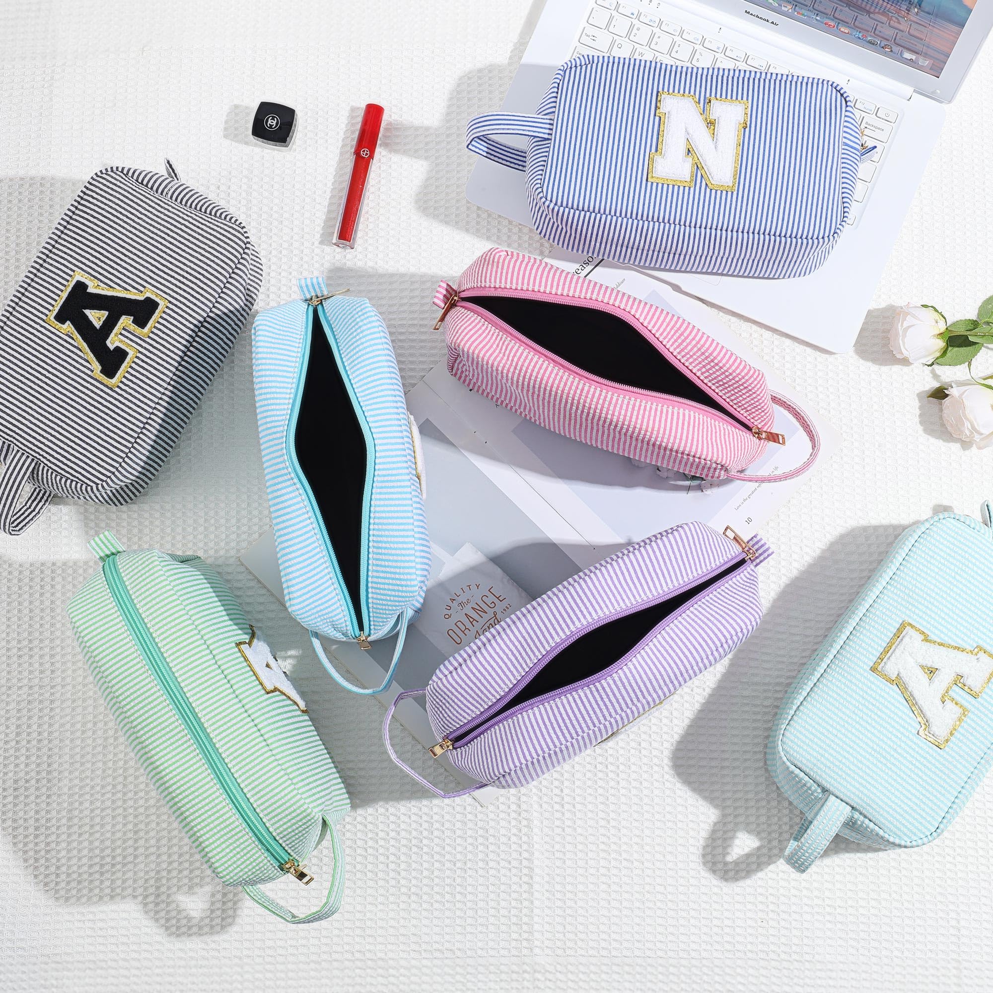 YOOLIFE Gifts for Teen Girls - Valentines Day Gifts for Kids, Gifts for 5 6 7 8 9 10 11 12 13 14 15 16 Year Old Birthday Gifts, Teen Girl Gifts Trendy Stuff, Teenage Girl Gifts, Initial Makeup Bag M