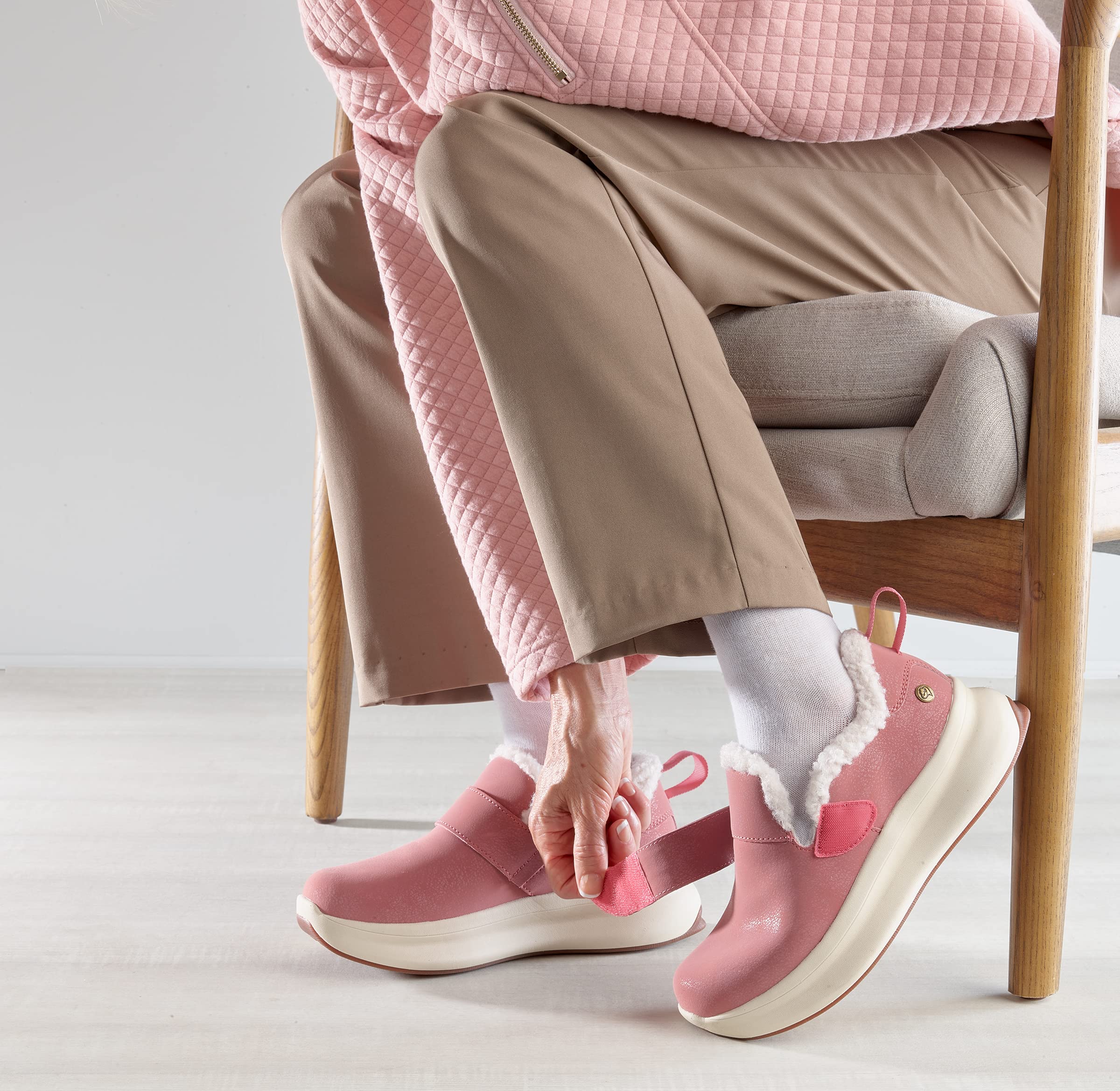 Silvert's Adaptive Clothing & Footwear Women’s Extra Wide Comfort Shoes with Sherpa Lining - Pink 6.5