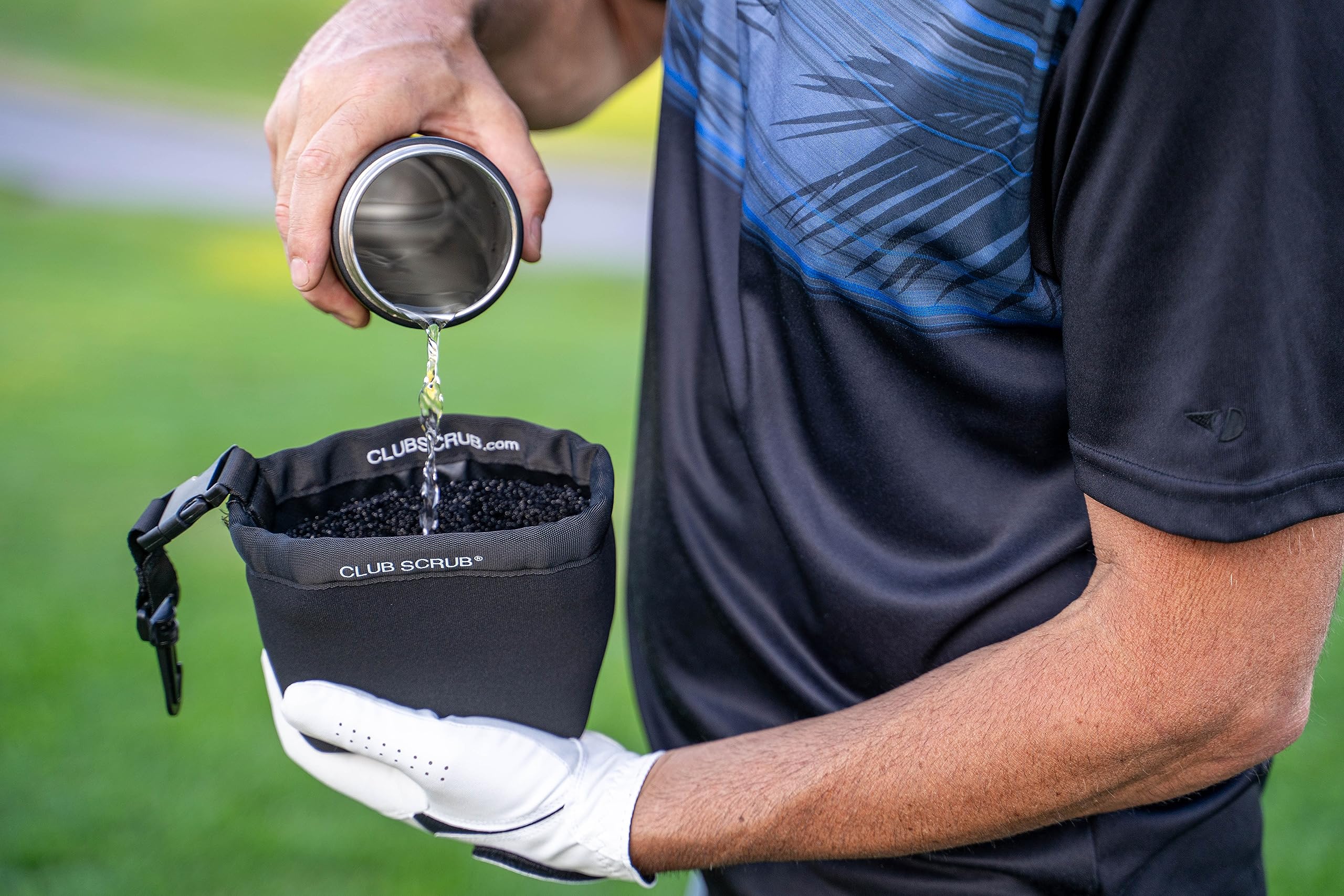 Club Scrub Golf Club and Golf Ball Cleaning Bag, Waterproof Clean Face Technology Liner, Perfectly Dry Neoprene Exterior, Detachable Clip, Machine Washable, Cleans Club Grooves, Black