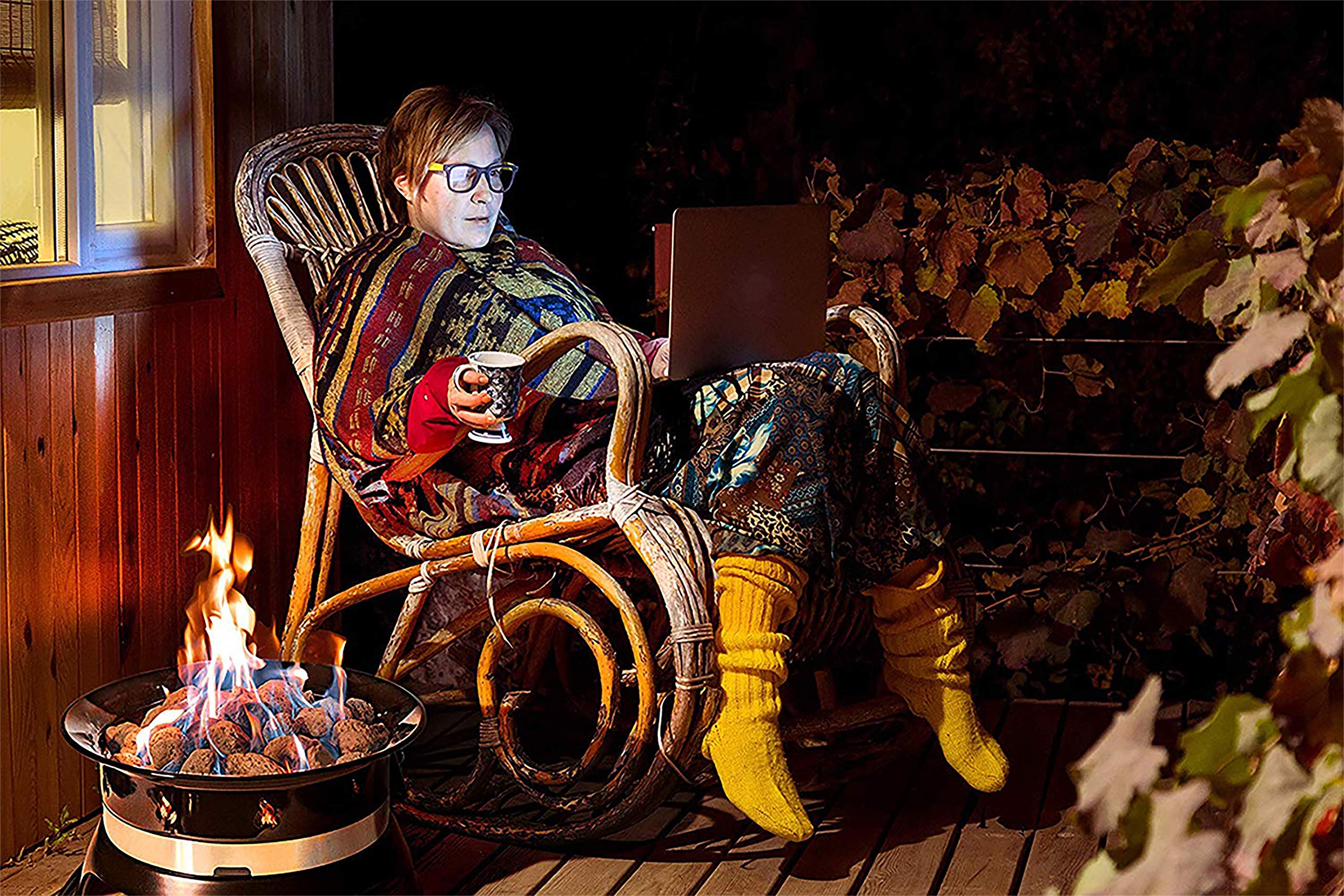 Outland Living 870 Premium Auto-Ignition Smokeless Outdoor Portable Propane Fire Pit with Cover & Carry Kit, 19-inch 58,000 BTU, Black