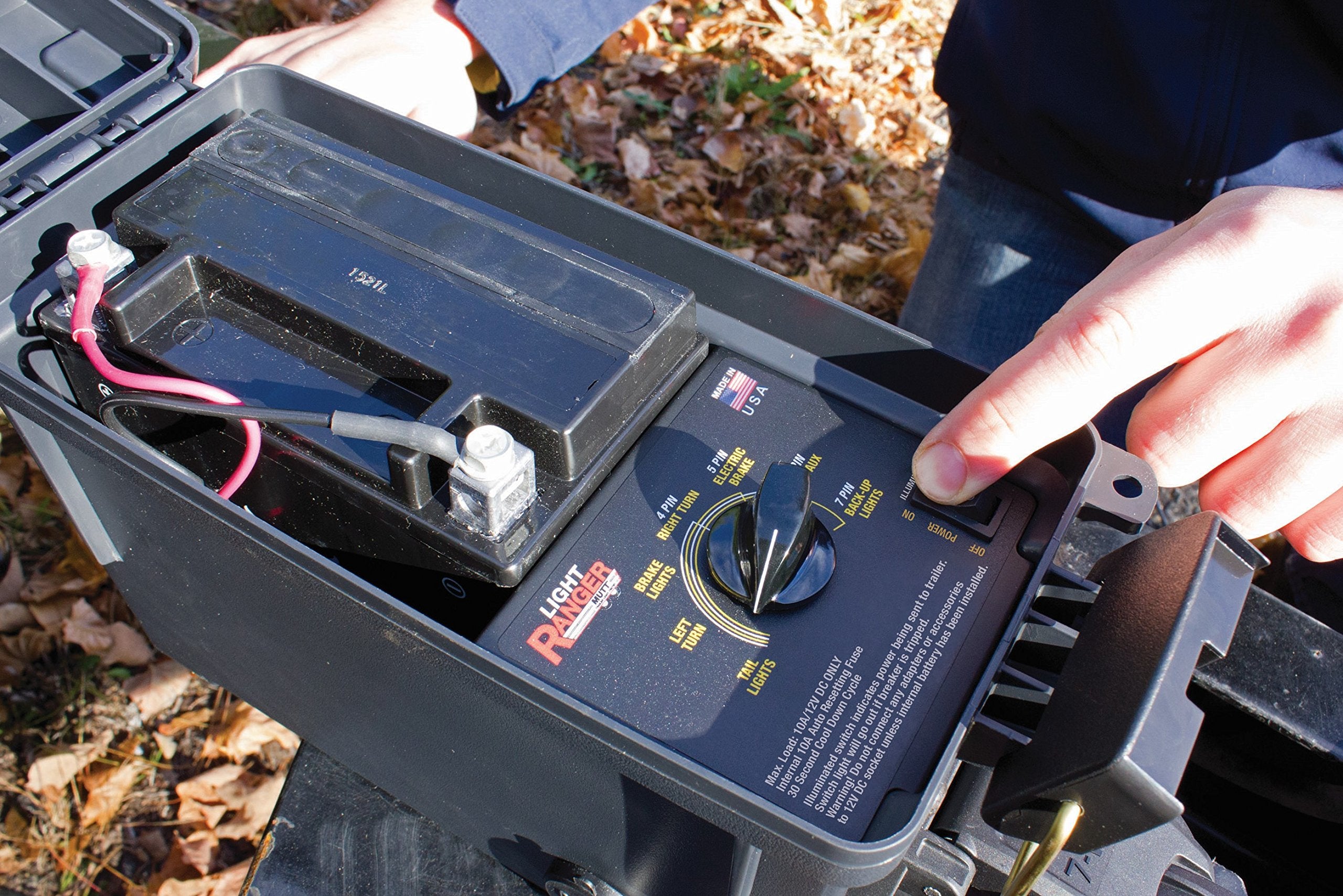 Innovative Products of America 9101 Light Ranger MUTT Trailer Light Tester