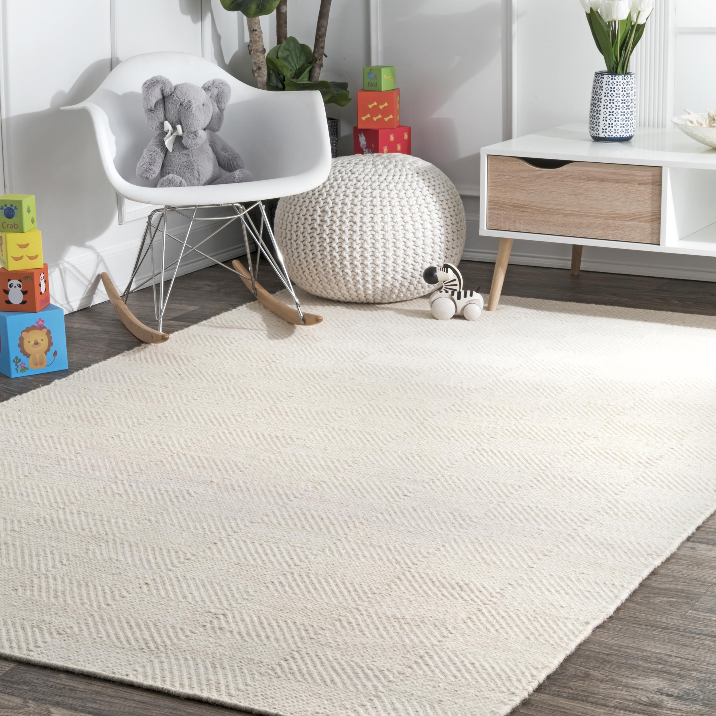 nuLOOM Ago Geometric Wool Area Rug, 7' 6" x 9' 6", Cream