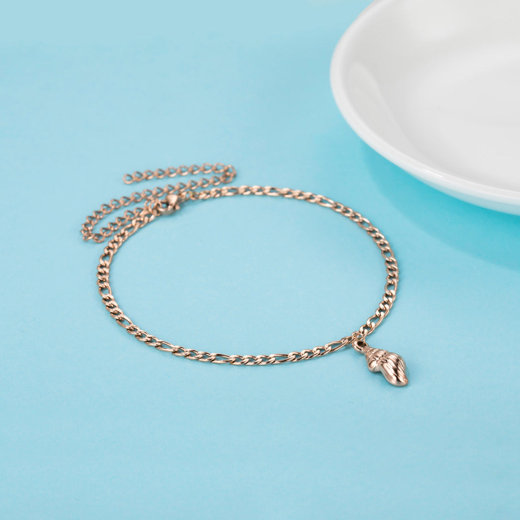 Rose Gold Bracelet With A Shell Pendant
