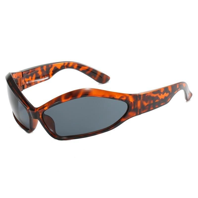 Y2K Cyberpunk Fashion Sunglasses with UV400 Mirror Lenses for Men and Women