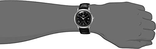 Orient Watches for Men '2nd Gen. Bambino Ver. 2' Contemporary Classic Dress Watch for Men, Japanese Automatic Stainless Steel Mens Watch with Leather Band