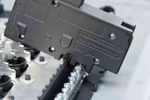 Square D - HOM4080M200PCVP 200A VALU PK Load Center