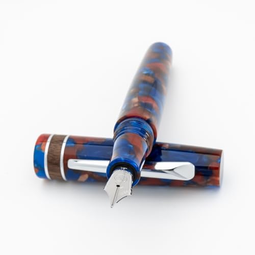 Monteverde Avenue of the Baobabs Fountain Pen (beige swirl) - M