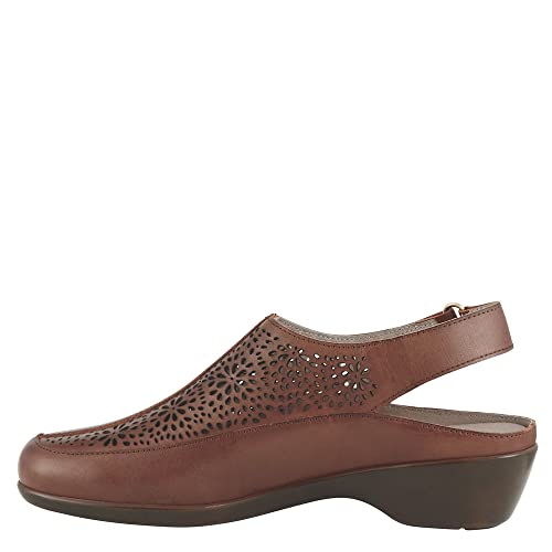 Easy Spirit Women's Dawn Clog, Medium Brown Leather, 7.5 Narrow