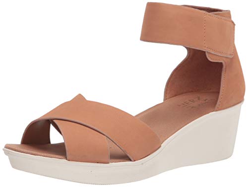 Naturalizer Womens Riviera Sandal Cookie Dough 8 M