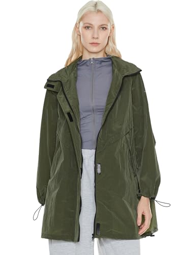 Orolay Women's Lightweight Windbreaker Hooded Rain Jacket Relaxed Fit Raincoat with Pockets for Outdoor Armygreen