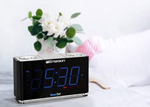 Emerson CKS1507 Smartset Radio Alarm Clock, 1.4" Blue LED Digital Display, USB Charging Port, Brightness Dimmer Controls, Bluetooth Connectivity, Set Alarm to Radio, Music, or Buzzer, Black