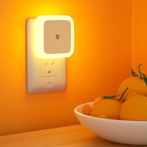 Sujeet Night Light, Night Lights Plug into Wall 4-Pack, Nightlight Plug in Night Light, Dusk to Dawn Night Lamp Led Night Light for Bedroom, Bathroom, Hallway Warm White
