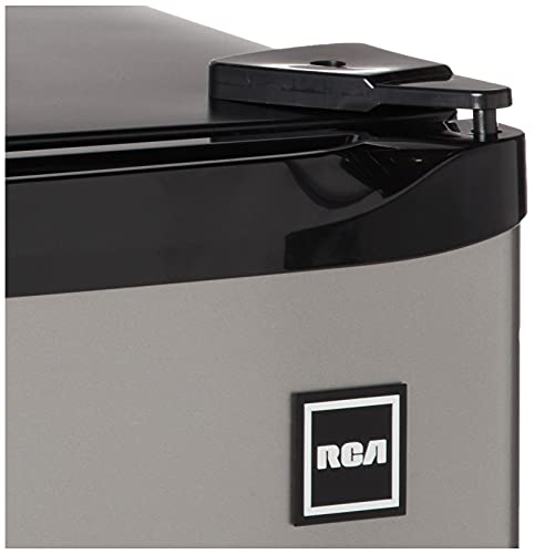 RCA 465 RFR441/RFR465 RFR441 Compact Fridge, 4.5 Cubic Feet, Stainless Steel