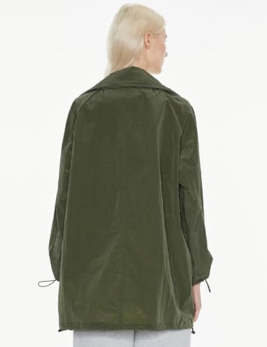 Orolay Women's Lightweight Windbreaker Hooded Rain Jacket Relaxed Fit Raincoat with Pockets for Outdoor Armygreen