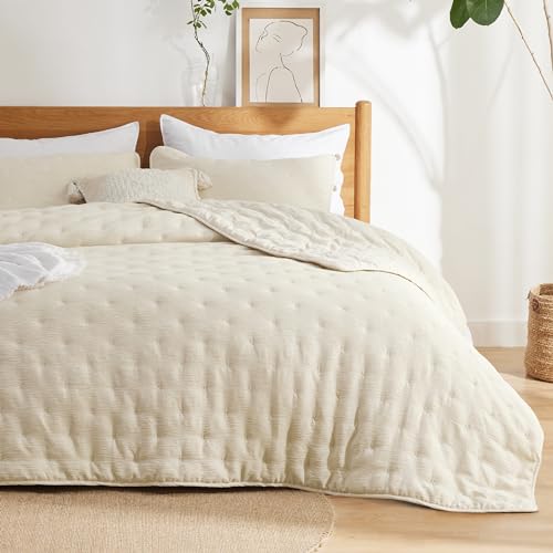 Bedsure Beige Quilt Bedding Set Bedspread Coverlets Queen Size - Lightweight Soft for All Seasons, Cross Stitch Quilt Set, 3 Pieces, 1 Quilt (90"x96") & 2 Pillow Shams (20"x26")