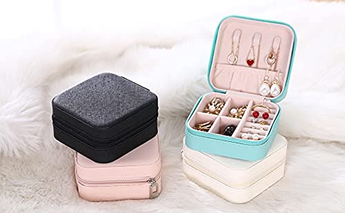 TRODANCE Mini Jewelry Travel Case,Small Travel Jewelry Organizer, Portable Jewelry Box Travel Mini Storage Organizer Portable Display Storage Box For Rings Earrings Necklaces (White)