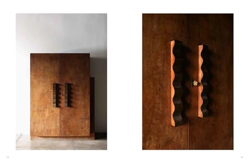 Galerie Half: Selected Works / Spaces