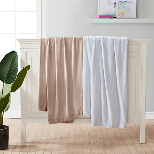 Poppy & Fritz Ultra Soft Plush Fleece Reversible Bedding, Lightweight Home Decor for All Seasons Blanket, Twin, Solid Beige