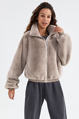 Orolay Women's Faux Fur Winter Jacket Zip Up Sherpa Coat Fuzzy Fleece Cropped Jacket Grey Xsmall