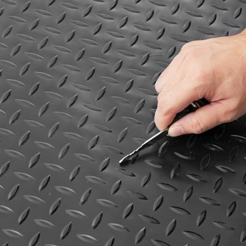 VEVOR Garage Floor Mats, 2 Rolls x 14.7 x 3.6 Ft PVC Garage Flooring Roll, Non-Slip Diamond Texture, 123.14 sq.ft Covering Space, Black Garage Mats for Under Cars, Garage Industry Gym