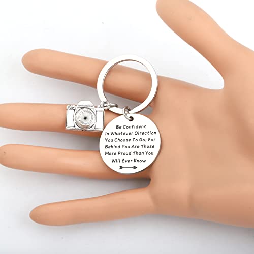 LQRI Camera Keychain Photographer Gift Be Confident In Whatever Direction You Choose To Go Keychain Camera Gifts Future Photographer Gift (silver)