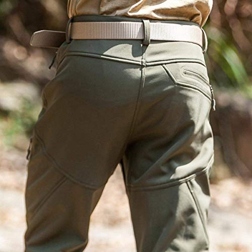 FREE SOLDIER Men's Fleece Lined Outdoor Cargo Hiking Pants Water Repellent Softshell Snow Ski Pants with Zipper Pockets(Camo/Black 42W x 32L)