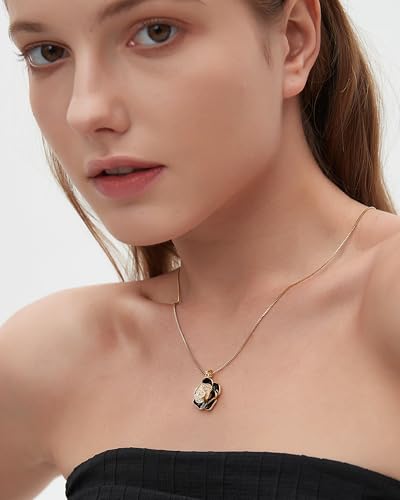 Gifts for Wife, Anniversary Gifts for Wife from Husband, Wife Birthday Gift Ideas, 18K Gold Flower Pendant Necklace for Women | Romantic Gift for Her | Best Jewelry Presents for Christmas/Valentine
