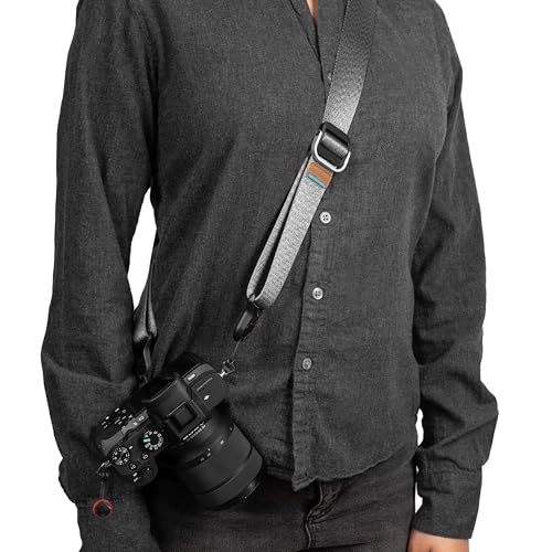 Peak Design Slide Lite Camera Strap, Ash, Configurable as a Sling, Neck or Shoulder Strap, Quick Release and Connection, Smooth and Grippy Side, Camera Straps for Photographers, 200 lb Capacity