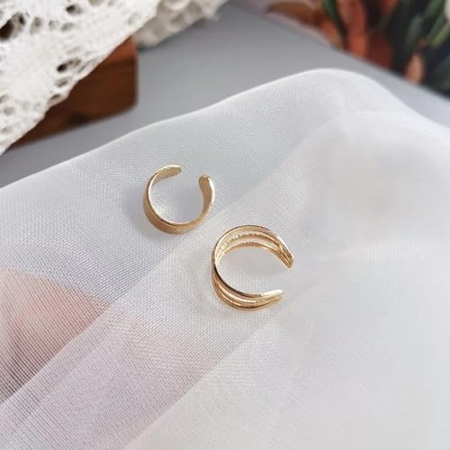 Gold Huggie Hoop Earrings for Women Trendy Dainty Earring Stacks Sets for Multiple Piercing Hoop Earrings Set Cartilage Earrings Jewelry Gifts