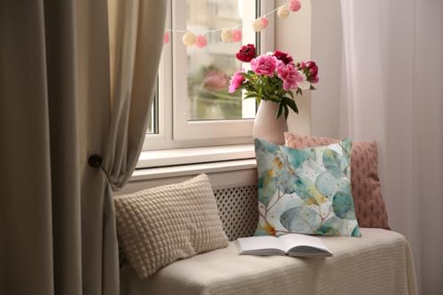 Auomily Boho Floral Throw Pillow Covers Set of 2 Blue Bohemian Flower Decorative Cushions Pillowcase for Bedroom Sofa Home Decor, 18x18 Inch, Velvet, Short Plush