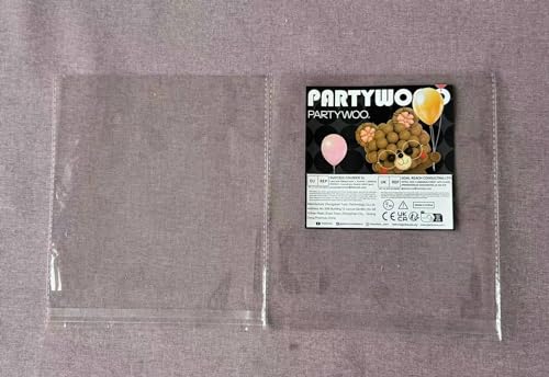 PartyWoo Gold Foil Tablecloth, 54 x 108 Inch Stripe Rectangle Party Tablecloth, Foil Tablecloth for 6 to 8 Foot Table, Metallic Table Cover, Waterproof Table Cloth for Birthday, Wedding (1 Pack)