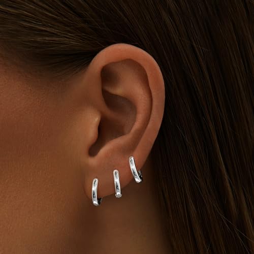 Gokeey Small Cartilage Hoop Earrings Set for Women，Cute Huggie helix hoop earring for Women，Hypoallergenic Silver Titanium Earring Sets for Multiple Piercing Jewelry Gift (THK 1.6MM)