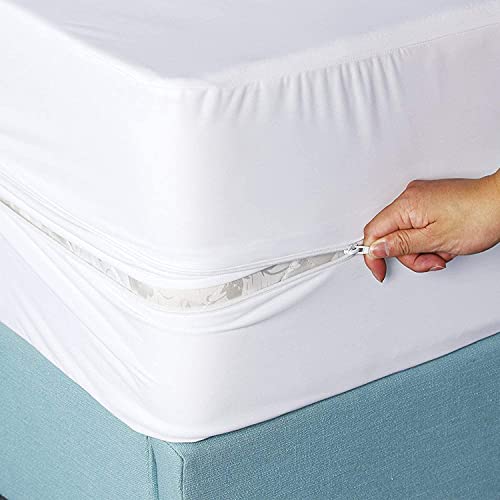 Utopia Bedding Premium Zippered Mattress Encasement (Fits 6 Inches Mattress, Twin) - Waterproof and Bed Bug Proof Mattress Protector - Six-Sided Mattress Cover