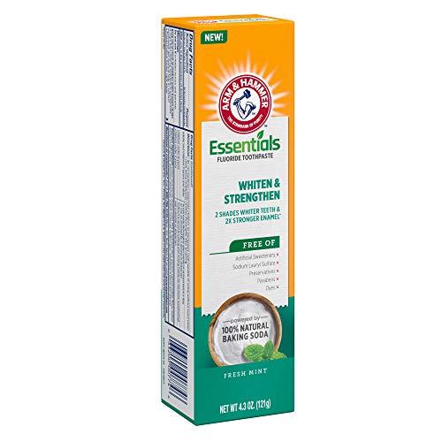 ARM & HAMMER Essentials Whiten & Strengthen Fluoride Toothpaste-4 Pack of 4.3oz Tubes, Fresh Mint- 100% Natural Baking Soda- Fluoride Toothpaste