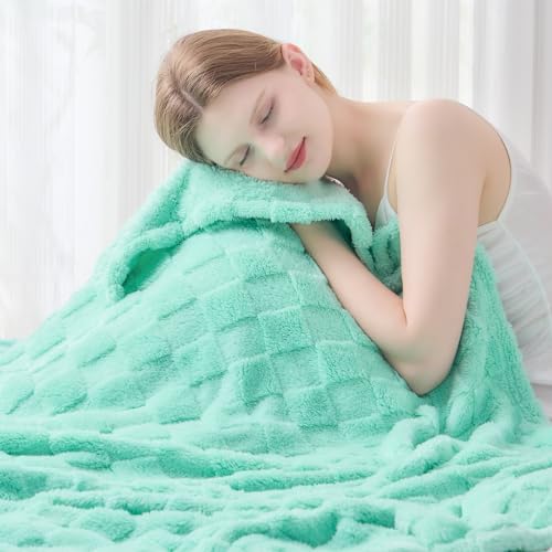 NEWCOSPLAY Super Soft Throw Blanket Dark Navy Premium Silky Flannel Fleece 3D Checkered Lightweight Bed Blanket All Season Use (Dark Navy Checkered, Throw(40"x50"))