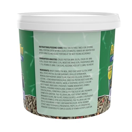 Tetra TetraFauna PRO ReptoMin Pro Sticks Adult Turtle Formula Daily Diet for Aquatic Turtles, 8.11 oz