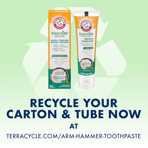 ARM & HAMMER Essentials Whiten & Strengthen Fluoride Toothpaste-4 Pack of 4.3oz Tubes, Fresh Mint- 100% Natural Baking Soda- Fluoride Toothpaste