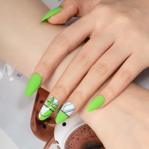 MAYCHAO 15ML Neon Green Gel Nail Polish 1Pc Bright Green Gel Polish Soak Off UV LED Nail Polish Nail Art Starter Manicure Salon DIY at Home, 0.5 OZ
