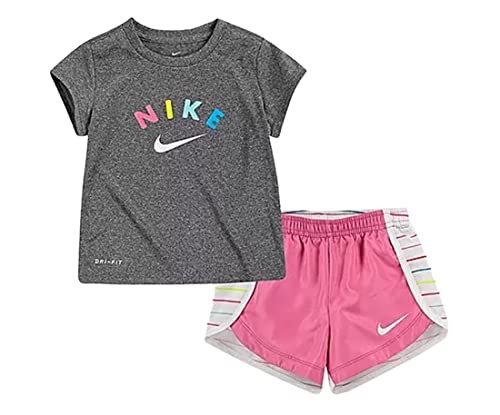 Nike Infant Girls Graphic Print T-Shirt & Shorts 2 Piece Set (P(16J425-N4R)/G, 12 Months)