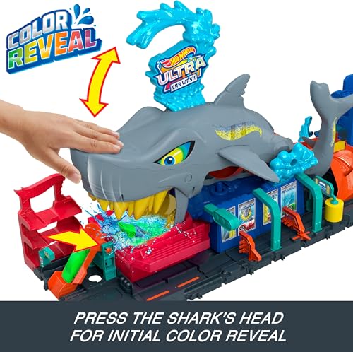 Hot Wheels City Toy Car Track Set, Ultra Shark Car Wash with 1:64 Scale Color Reveal Toy Vehicle, Repeat Color-Change Feature, Storage