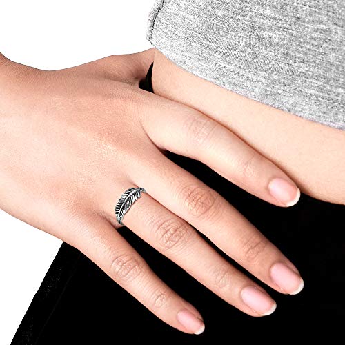 AeraVida Tribal Feather .925 Sterling Silver Band Ring | Feather Ring for Women Sterling Silver | 925 Sterling Silver Band Ring | Sterling Silver Ring Sizes 6-10 (7.5)