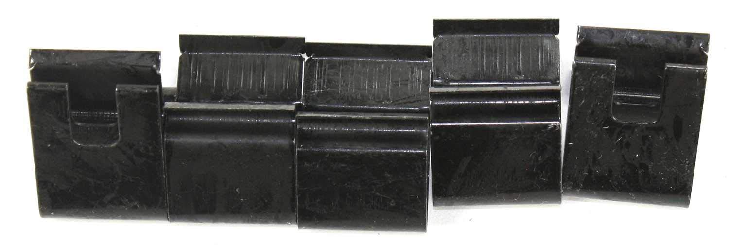 Evan Fischer Grille Assembly Compatible with 2005-2007 Ford F-250 F-350 F-450 F-550 Super Duty, Chrome Shell, Painted Gray Insert